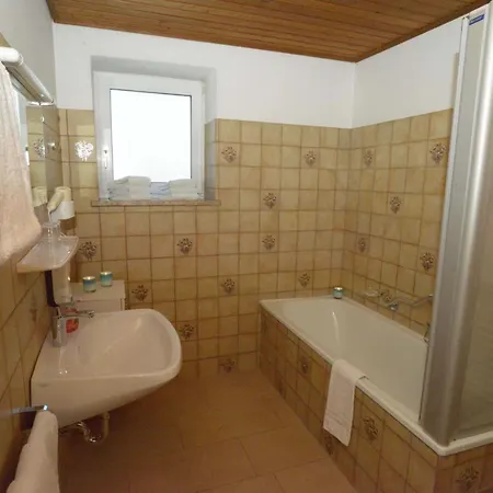 公寓 安格度假酒店 *